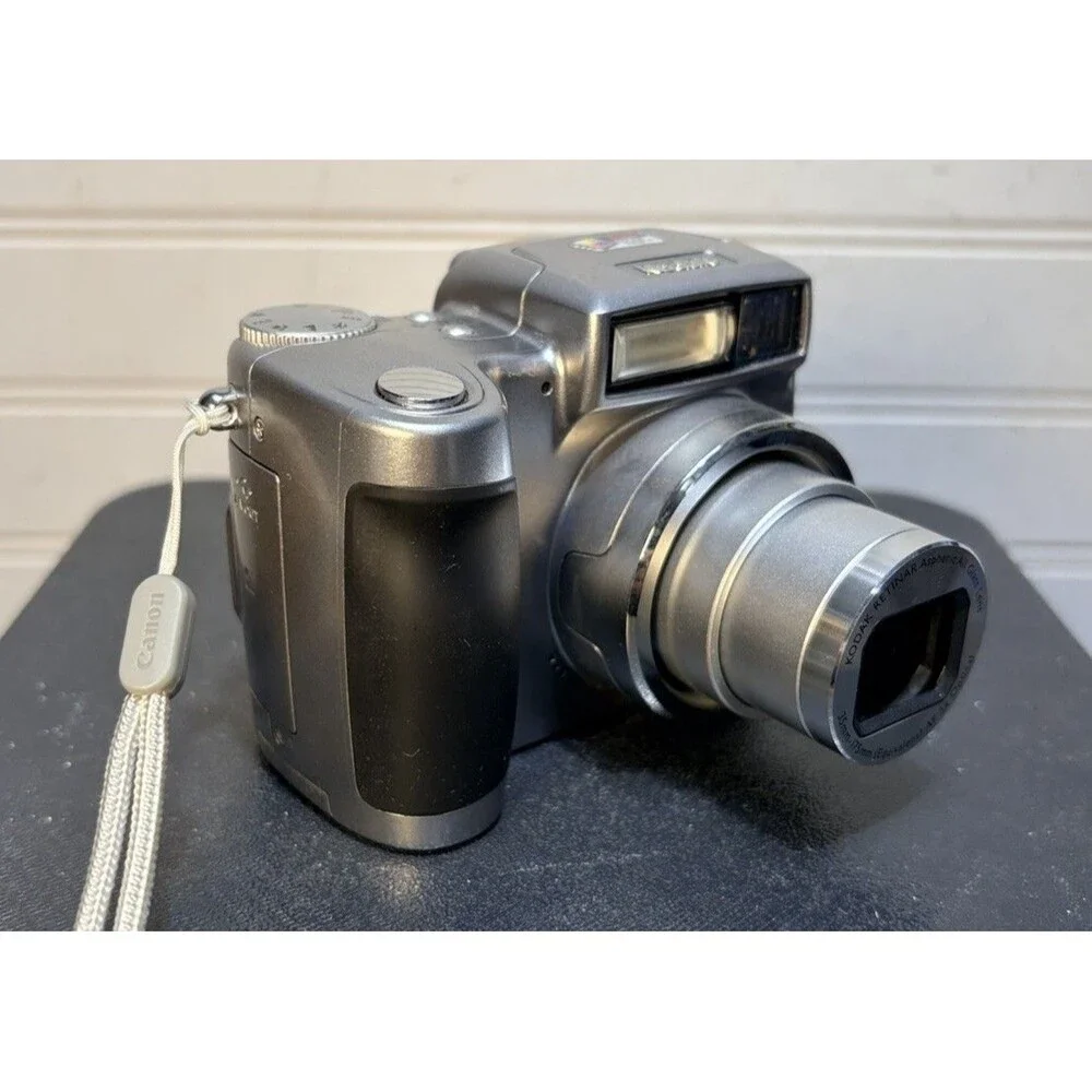 Kodak EasyShare Z700 4.0 MP 5x Digital Camera With SD Memory Card *tested*